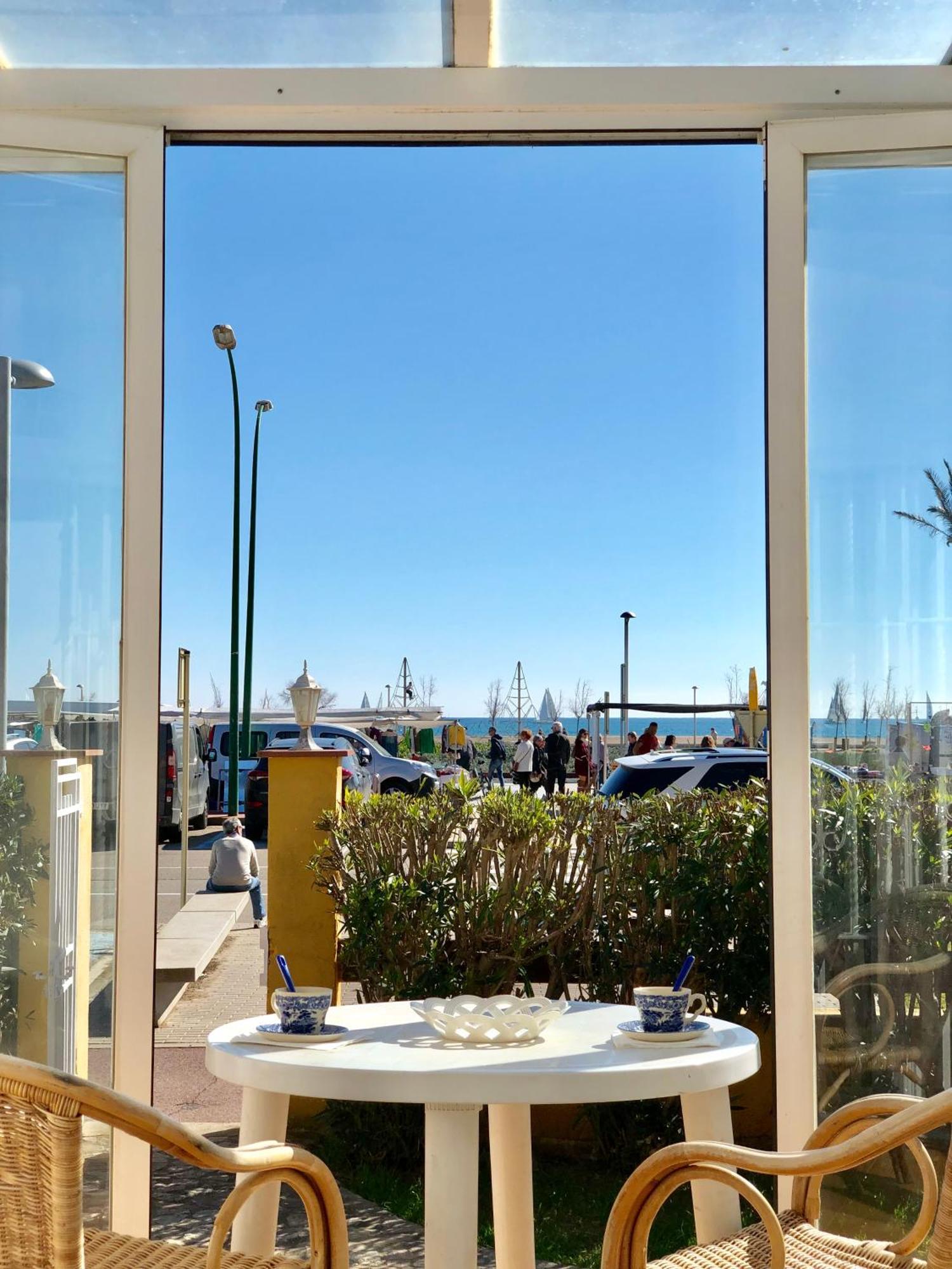 Apartament Amb Jardi A La Platja D'Емпуриабрава Екстериор снимка
