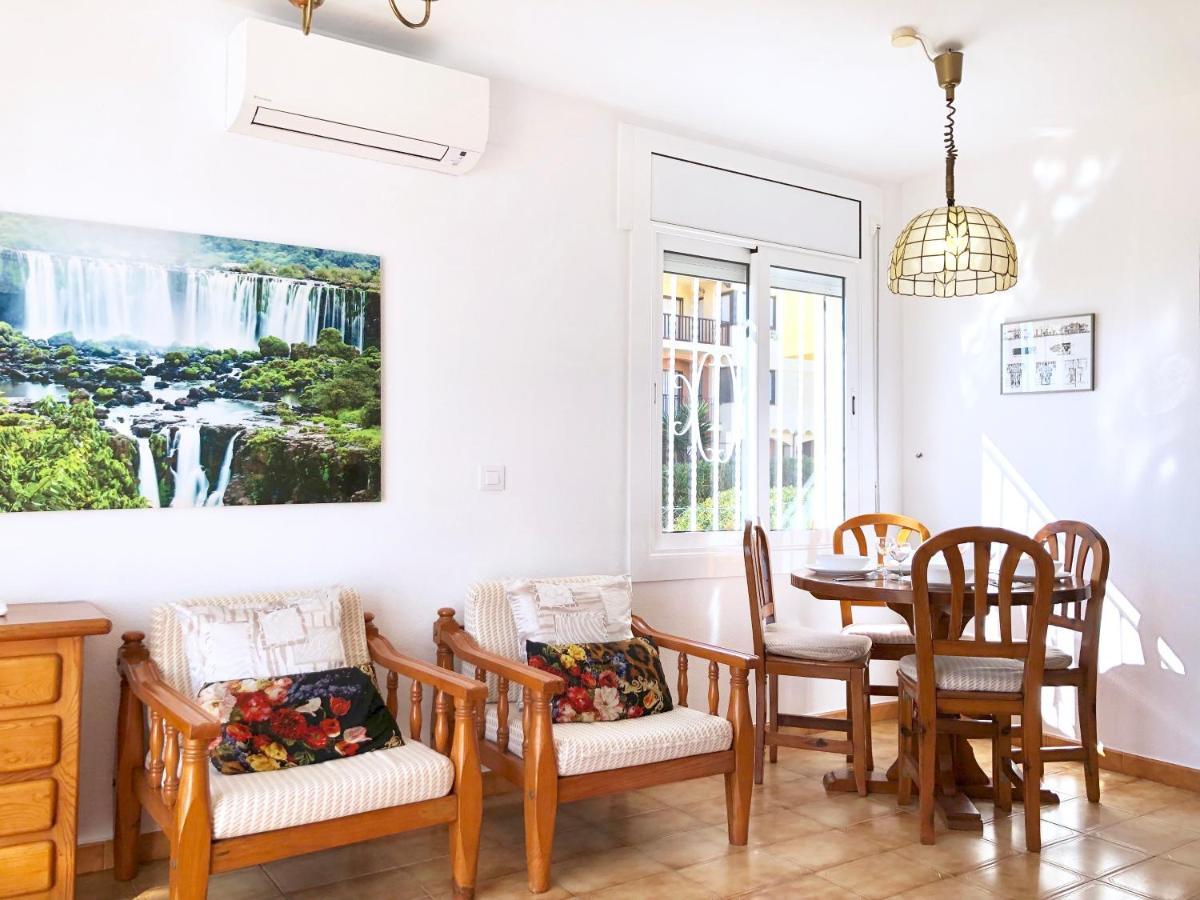 Apartament Amb Jardi A La Platja D'Емпуриабрава Екстериор снимка